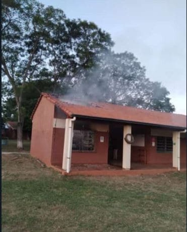 Identifican a otro supuesto implicado en el incendio de una escuela de San Pedro del Paraná