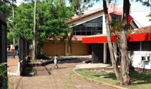Las 16 seccionales coloradas están cerradas y abandonadas por falta de recursos económicos en CDE