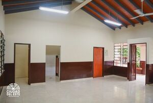 Inauguran obras con millonarias inversiones en escuelas de CDE - La Clave
