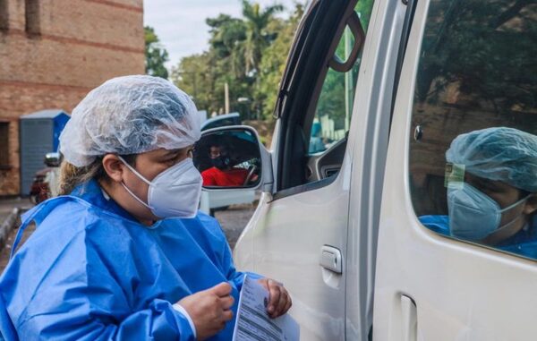 Salud insta a mantener uso de mascarillas; es la medida más efectiva para las interacciones sociales - La Clave