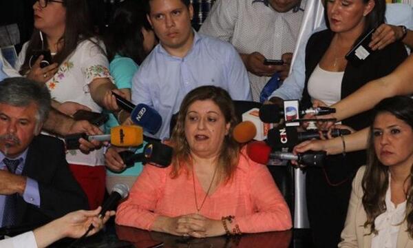 Se suman más causales para juicio político a Sandra Quiñónez – Prensa 5