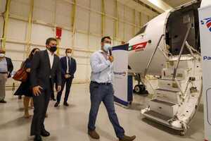 Paraguay presenta su primer centro de mantenimiento de aviones - .::Agencia IP::.