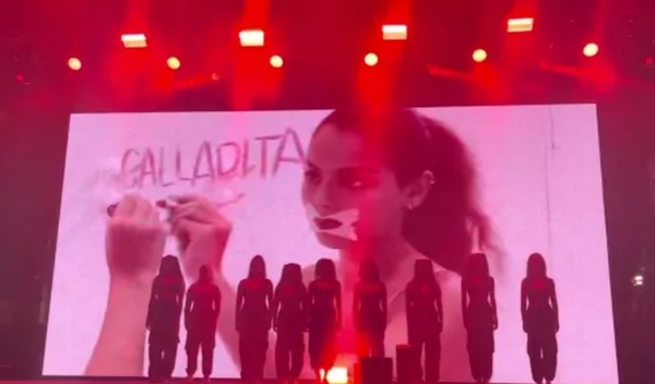 El aplaudido baile de las chicas del Colegio Santa Teresa: "Callaita te ves más bonita" - Megacadena — Últimas Noticias de Paraguay