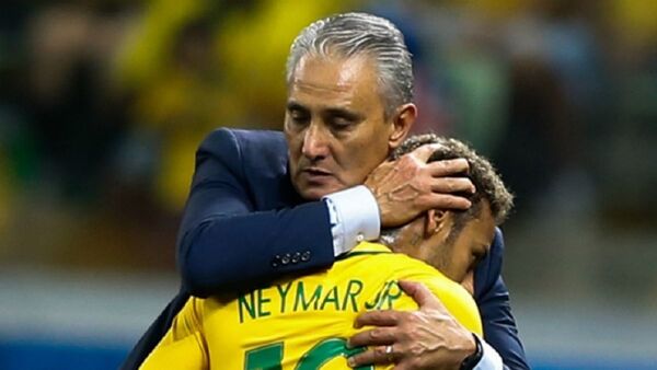 Tite sale en defensa de Neymar tras la derrota del PSG