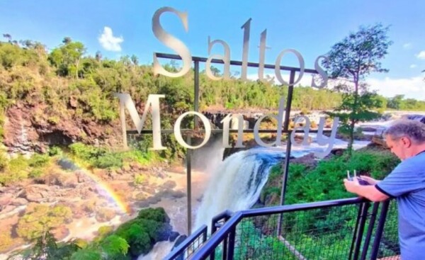 Periodista español muestra al mundo sitios turísticos de Paraguay