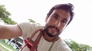 Paraguayo escribe poemas desde Nueva York y es furor en Instagram