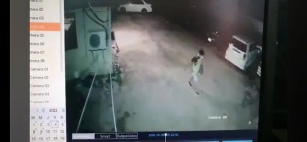 Policía detiene a sospechosos de robar en cuartel de bomberos - Nacionales - ABC Color