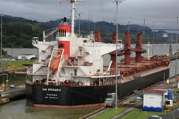 Panamá pide a EE.UU. "revisar y renegociar" su tratado de promoción comercial - MarketData
