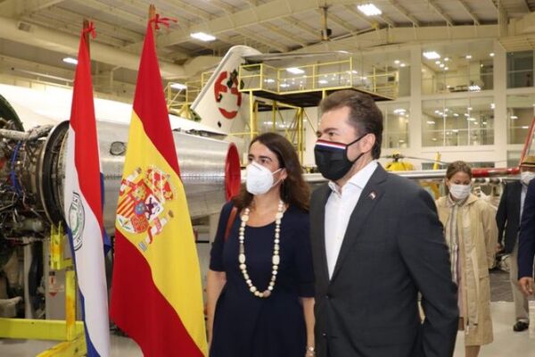 Presentaron el primer centro de mantenimiento de aviones