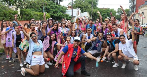 La Nación / Universidad Nacional de Asunción recibió a 74 nuevos estudiantes en área de salud