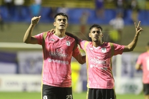Diario HOY | ¡Tacuary manda en barrio Jara!