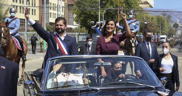 La Nación / Boric asumió presidencia de Chile