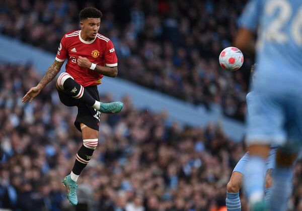 Los Red Devils enfrentan a los Spurs en la Premier - Fútbol - ABC Color