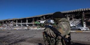 El aeródromo militar de Lutsk, en el oeste de Ucrania, destruído por los rusos