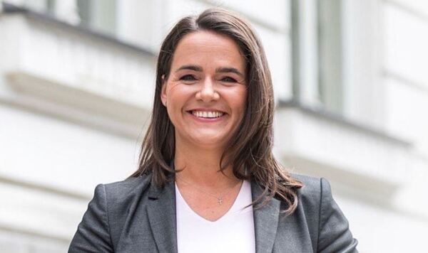 Katalin Novák se convirtió en la nueva Presidenta de Hungría, quién está a favor de la vida y la familia