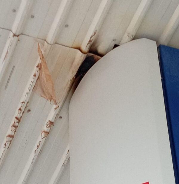 Corto circuito ocasionó principio de incendio en estación de servicios - Radio Imperio