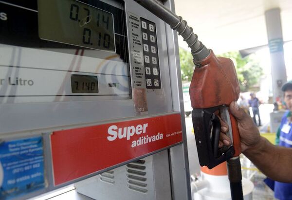Tributación: “Trabajamos para que suba de combustibles no sea tan fuerte” - Nacionales - ABC Color