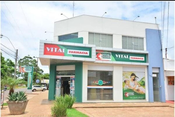 Solitario sujeto hurtó dinero en efectivo de una farmacia en el barrio Guaraní - Radio Imperio
