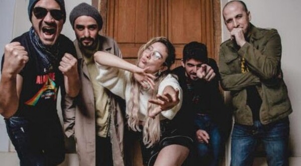 Diario HOY | Aviadores del Chako y Kchiporros se alistan para el Cosquín Rock On Line