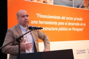 Hacienda participó en foro internacional sobre energía e infraestructura - .::Agencia IP::.
