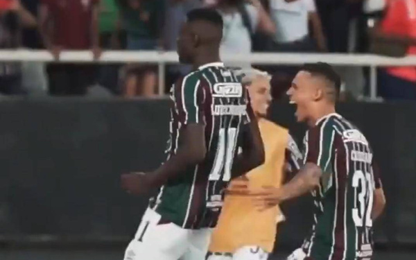 Crónica / [VIDEO] Pelotero del “Flu” hizo esto ra’e tras el golazo que marcó a Olimpia
