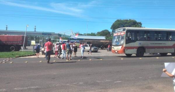 La Nación / Villeta no cuenta con servicio de transporte público que brinde viajes directos al centro