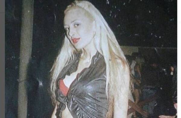 Crónica / Subió su foto a redes y dijo: "En esa época era muy feíta"