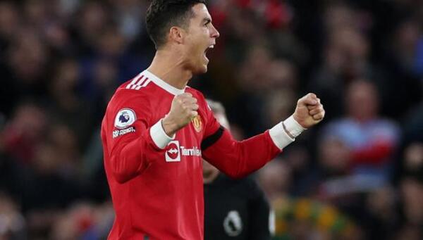 Cristiano Ronaldo se convierte en el máximo goleador de la historia
