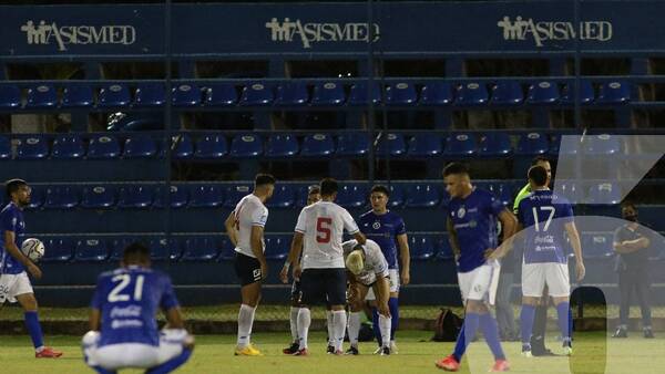 Crónica / [VIDEO] Sol y Resi se frenaron entre si con dos goles kachiãi