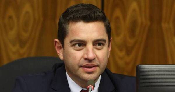 La Nación / Postergar comicios costaría US$ 8 millones