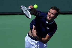 Medvedev estrena el #1 mundial con veloz triunfo - Polideportivo - ABC Color