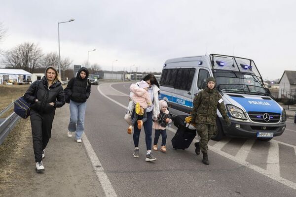 Guerra Ucrania-Rusia en vivo: Refugiados ucranianos se aproximan ya a 2,7 millones, según ACNUR - Mundo - ABC Color