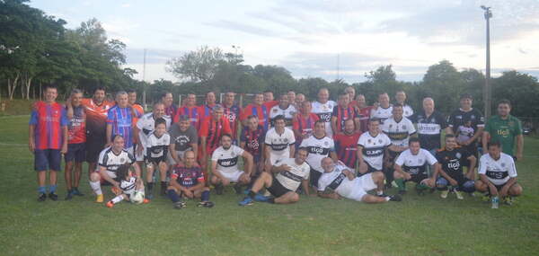 En San José Gua Te’ete, vibrante encuentro deportivo en la víspera del Súper Clásico del Fútbol Paraguayo - Noticiero Paraguay