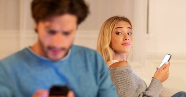 La Nación / Descubrió que su novio le era infiel y lo escrachó en Twitter