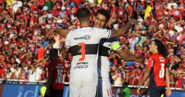 Olimpia ya gana en la Nueva Olla con gol de Alejandro Silva