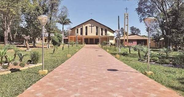 Crónica / ¿Fumata en parroquia?: cae arriero con macoña poco antes de la misa