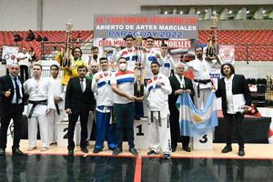 Paraguay, en lo más alto del Sudamericano de Artes Marciales - Polideportivo - ABC Color