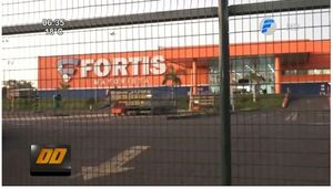 Delincuentes asaltan supermercado mayorista, pero no logran acceder a bóveda - Radio Imperio