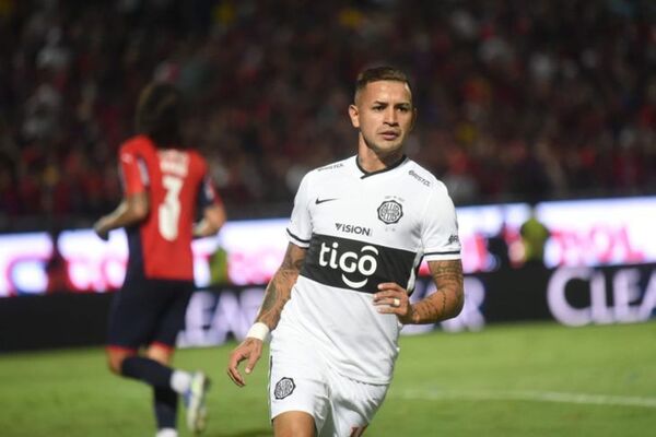 Olimpia se queda con el clásico y el invicto de Cerro Porteño - Radio Imperio