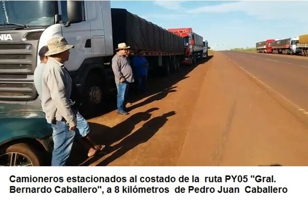 Camioneros se suman a la manifestación contra la suba del precio de combustibles - Radio Imperio