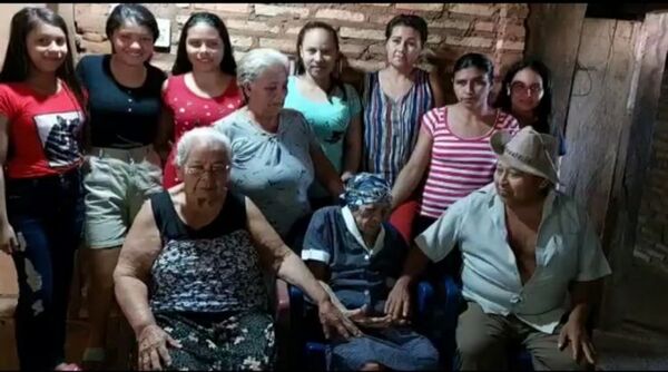 Abuela cumple 108 años en San Pedro