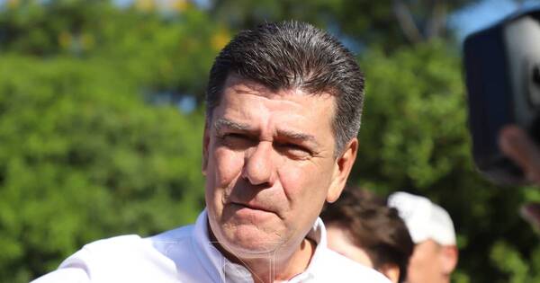 La Nación / Convención PLRA: “Muchos recursos no tienen respaldo legal”, dijo Larroza sobre balance rechazado