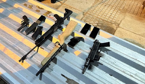 Policía Nacional y Fiscalía incautan armas de grueso calibre en barrio Republicano