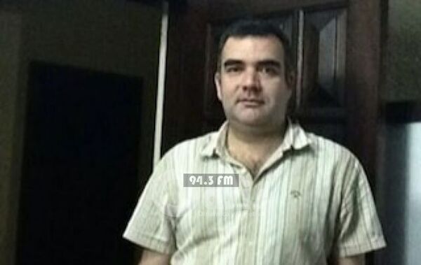 Cuestionado ingeniero agrónomo asume como ministro de Educación