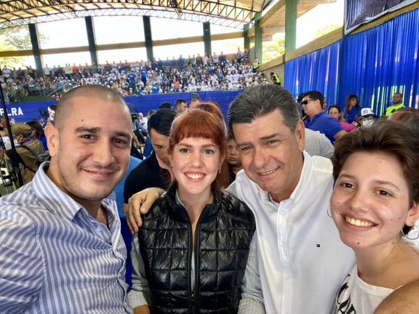 Convención del PLRA: Rechazan balance de Alegre y Llano renunciará a cargos electivos
