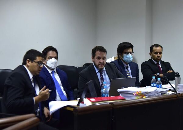 Turrini seguirá preso por la megacarga de cocaína incautada en Villeta - Nacionales - ABC Color