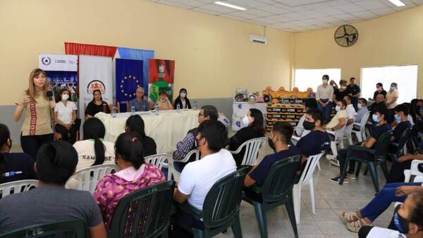 Más de 1.300 jóvenes fueron capacitados por el Ministerio de Trabajo y la Unión Europea