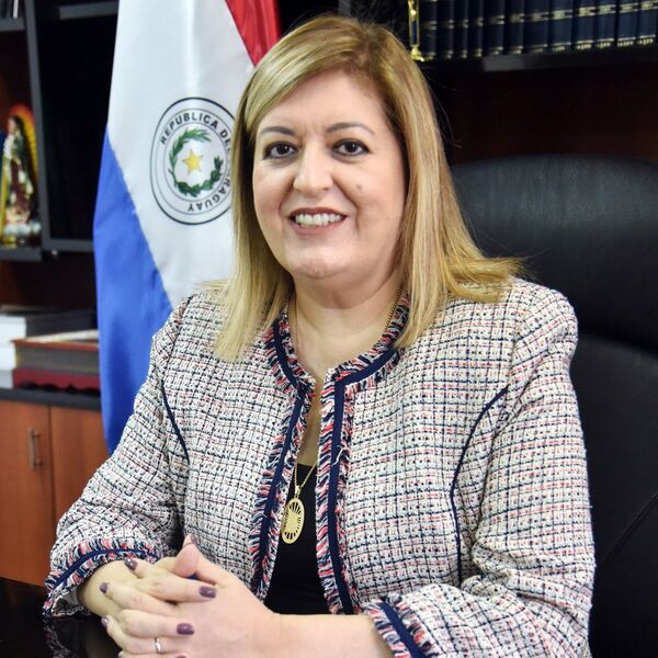 Opositores finalmente presentaron libelo acusatorio contra Sandra Quiñónez | OnLivePy