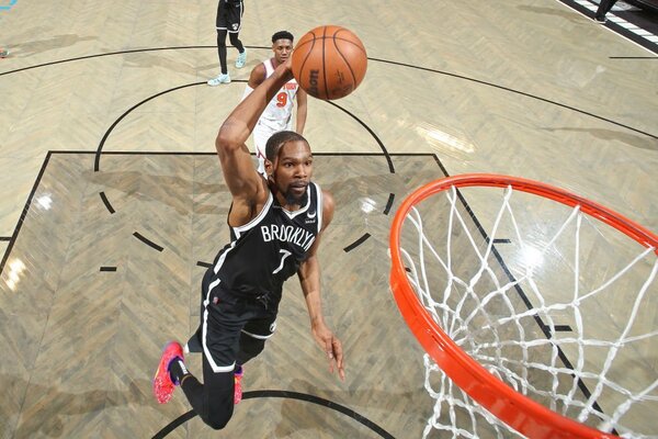 Diario HOY | Durant brilla con 53 puntos por los Nets y Doncic se desborda por los Mavericks