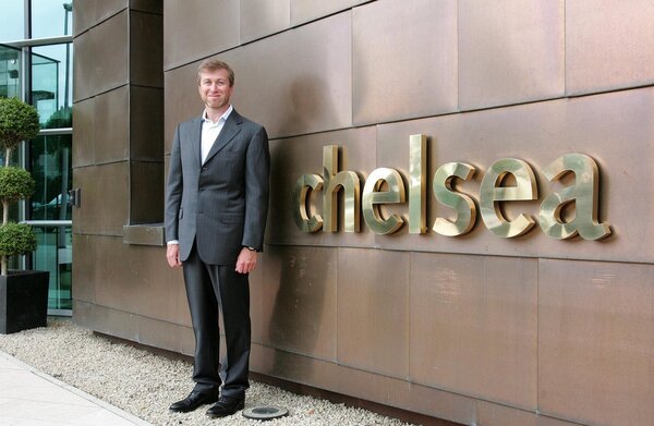 Premier League descalifica a Román Abramovich como dueño del Chelsea - 1000 Noticias